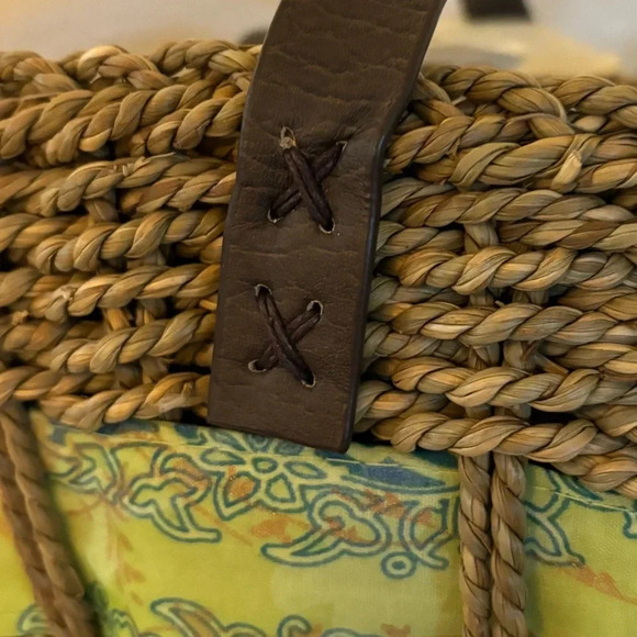 Naturalizer Straw Tote Bag with Leather Straps. Multi-color Ribboning. - Picture 4 of 10